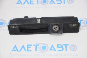 Camera de vizionare spate pentru Ford Focus mk3 15-18 restilizat, cu iluminare și buton, suport rupt, fisură.