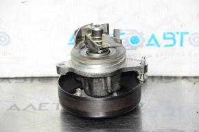 Помпа охлаждения Ford Focus mk3 11-18 2.0