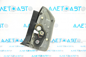 Lampa stânga Toyota Prius 30 10-12 pre-restilizare, geam spart, bec ars.