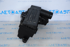 Corpul filtrului de aer VW Passat b7 12-15 USA 1.8T fără EGR