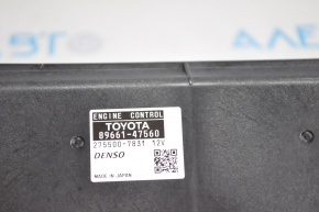 Блок ECU компьютер двигателя Toyota Prius V 12-17