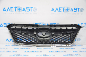 Решетка радиатора grill в сборе Subaru XV Crosstrek 13-15 с эмблемой, надлом креп, царапины