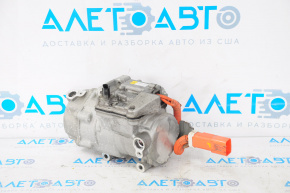 Компрессор кондиционера Toyota Prius V 12-17