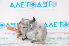 Компрессор кондиционера Toyota Prius V 12-17