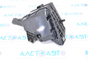 Корпус блока предохранителей подкапотный правый Toyota Camry v50 12-14 2.5 usa