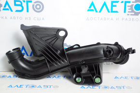 Tubul de intercooler stânga mijlocie pentru Audi A4 B8 08-16 2.0T cu senzor, plastic nou OEM original.