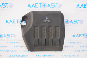 Capacul motorului Mitsubishi Eclipse Cross 18-