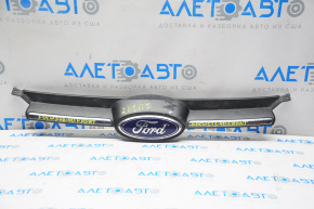 Grila radiatorului Ford Focus mk3 11-14 pre-restilizare SUA cu emblema mată