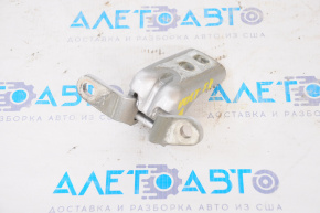 Петля двери верхняя передняя правая Chevrolet Volt 11-15