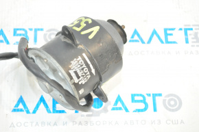 Мотор вентилятора охлаждения правый Toyota Camry v55 15-17 2.5 usa
