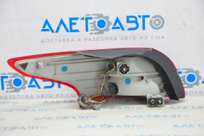 Lampa exterioară aripă dreaptă Ford Focus mk3 15-18 restilizare 4 uși