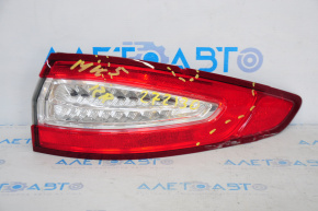 Lampa exterioară aripă dreapta Ford Fusion mk5 13-16 are geamul spart.