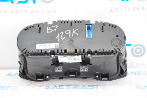 Щиток приборов VW Passat b7 12-13 USA 129к царапины