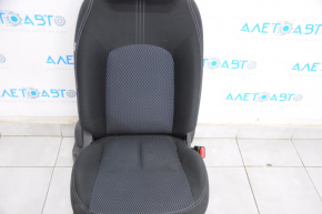 Пассажирское сидение Nissan Versa Note 13-19 без airbag, механ, тряпка черн