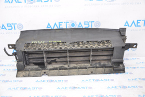 Jaluzele deflectorului radiatorului Nissan Versa Note 13-16, cu motor