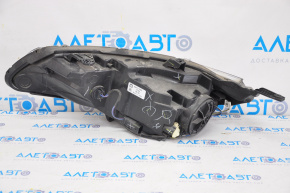 Far dreapta fata goală Chevrolet Malibu 16-18 halogen