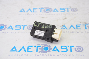 Amplificator de antenă pentru Lexus CT200h 11-17