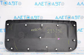 Capacul portbagajului Nissan Versa Note 13-19 negru, uzat.