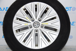 Roată de 16 inch pentru VW Jetta 19 - tip 1, cu o bordură ușoară.