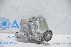 Pompa de ulei a motorului Toyota Camry v70 18- 2.5 A25A-FKS