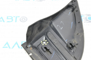 Moldura emblemei aripii stângi Chevrolet Volt 11-15 este ruptă