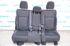 Rândul din spate al scaunelor, al doilea rând, Dodge Journey 11 - material textil negru.