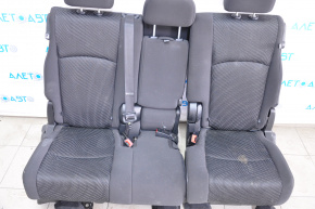 Rândul din spate al scaunelor, al doilea rând, Dodge Journey 11 - material textil negru.