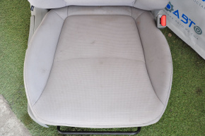 Scaun de pasager Kia Sorento 10-15 fără airbag, manual, material textil, gri, nevoie de curățare.