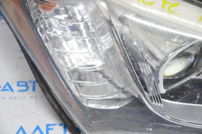 Far dreapta fata goala Hyundai Santa FE Sport 13-16, versiunea pre-restilizare, fabricata in SUA, cu bec halogen.