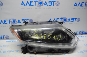 Far dreapta față Nissan Rogue 14-16, gol, cu halogen, pentru polizare.