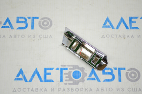 Хром заглушка переднего бампера левая Lexus RX350 RX450h 13-15 рест