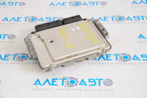 Modulul ECU al motorului Ford Focus mk3 11-18 2.0