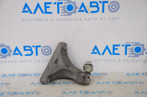 Suportul motorului drept pentru perna de motor Subaru Outback 15-19 pe motor.