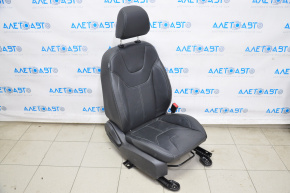 Scaun de pasager Ford Focus mk3 15-18 restilizat, titanium cu airbag, piele neagră, manual