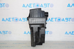 Corpul filtrului de aer Ford Fiesta 11-19 1.6 automat