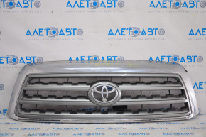 Grila radiatorului Toyota Sequoia 08-16 platinum cu emblemă, cromată.