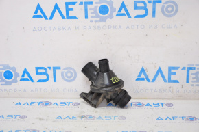 Corpul termostatului BMW X3 F25 11-17 2.0T