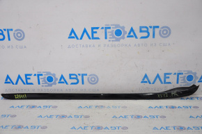 Moldura geamului frontal dreapta BMW X3 F25 11-17 curbat.