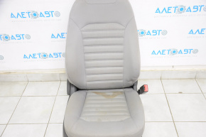 Scaun pasager Ford Fusion mk5 13-16 fără airbag, manual, material textil gri, necesită curățare chimică