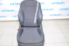 Водительское сидение Hyundai Sonata 11-15 с airbag, электро, комбинированное черн