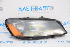 Far dreapta față VW Passat b7 12-15 SUA, gol halogen, reflector topit, fără capac de protecție