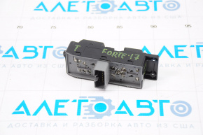 Управление стеклоподъемником передним правым Kia Forte 4d 14-18