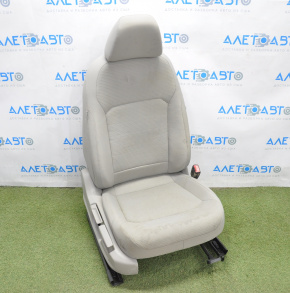 Scaun de pasager pentru VW Passat b8 16-19 SUA fără airbag, manual, material textil gri, necesită curățare chimică.