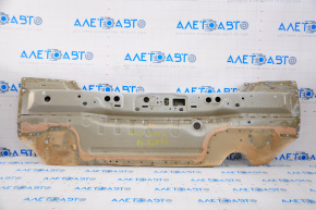 Panoul din spate al Nissan Sentra 13-19 alb.