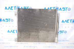 Radiatorul condensatorului de aer condiționat Nissan Rogue Sport 17-19