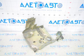 Кронштейн блока ECU двигателя Nissan Rogue Sport 17-19