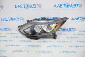 Far stânga față Nissan Rogue Sport 17-19 gol halogen