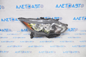 Far dreapta față Nissan Rogue Sport 17-19, halogen simplu.