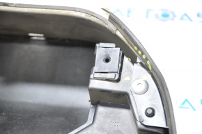 Накладка крышки багажника Ford Fusion mk5 13-16 под номер, слом креп, царапины