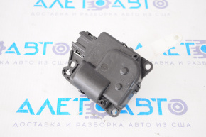 Actuatorul motorului care acționează încălzirea șoferului Jeep Patriot 11-17 113800-2640